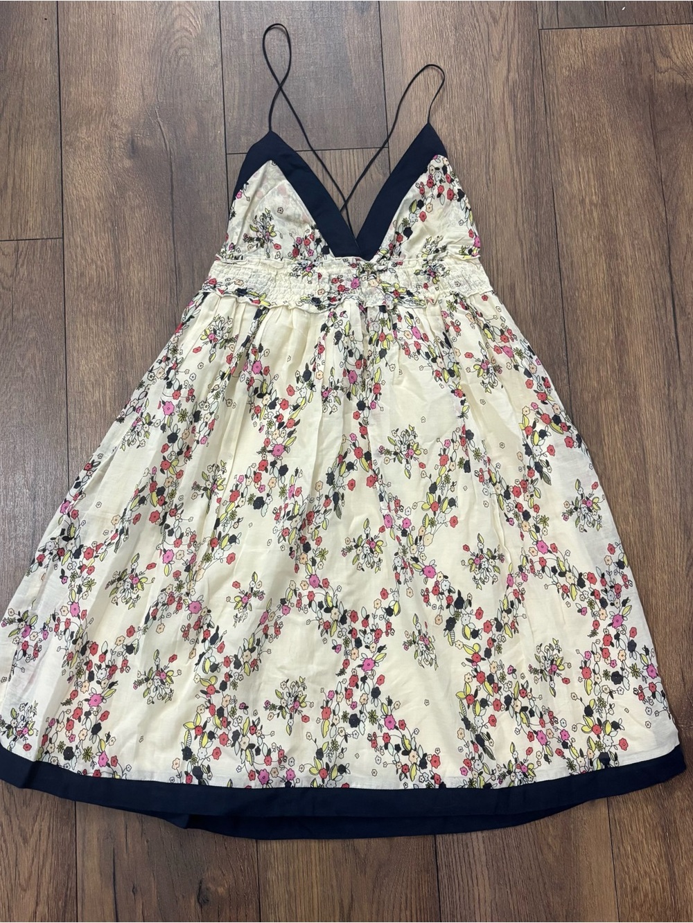 Zoe D. Cream Floral Spaghetti Strap Criss Cross Mini Dress, Size Small